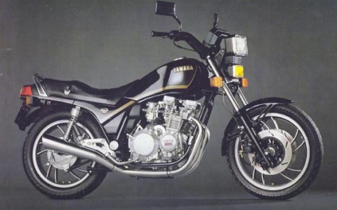 バイク比較.comを使ったお客様のXJ750A売却実績