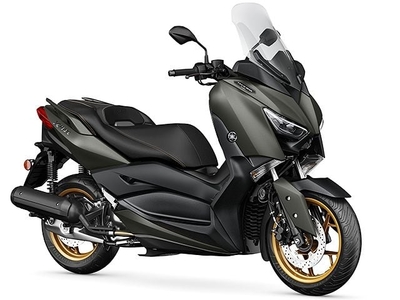 X-MAX125