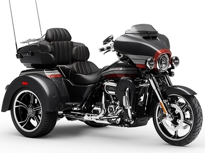 CVO FLHTCUTGSE トライグライド