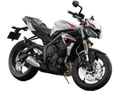 ストリートトリプルS